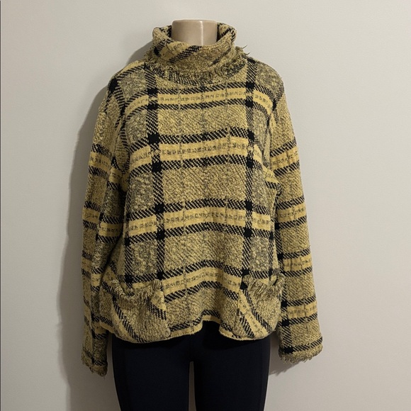 Willow Sweaters - Williow- Plaid high-neck pullover sweater. Size L